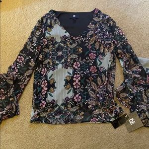 Brand new IZ buyer blouse!